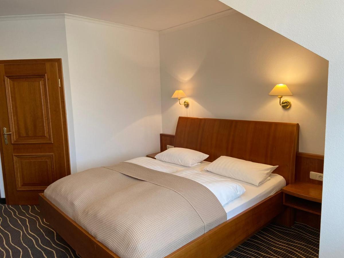 Hotel Zur Schoenen Aussicht 마르크차이덴펠트 외부 사진