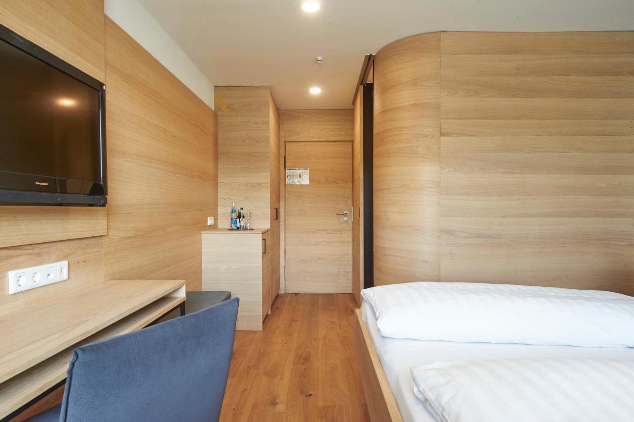 Hotel Zur Schoenen Aussicht 마르크차이덴펠트 외부 사진