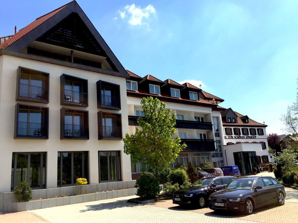 Hotel Zur Schoenen Aussicht 마르크차이덴펠트 외부 사진