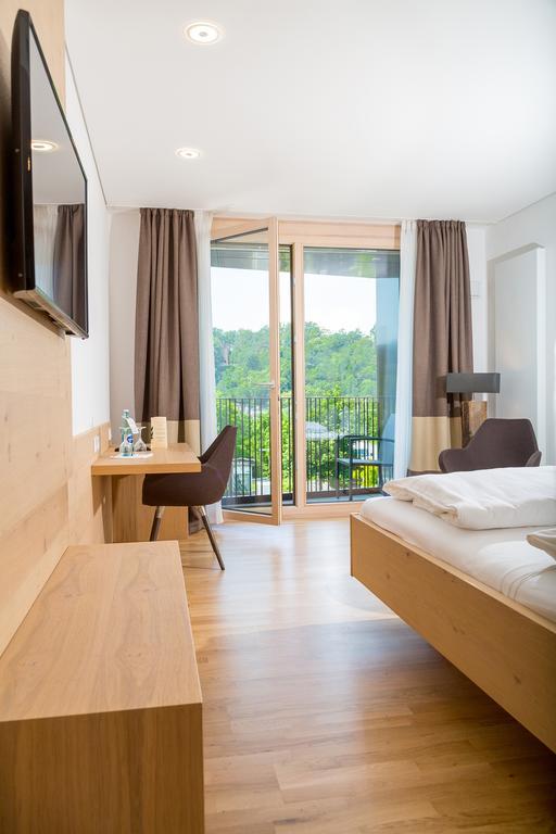 Hotel Zur Schoenen Aussicht 마르크차이덴펠트 외부 사진